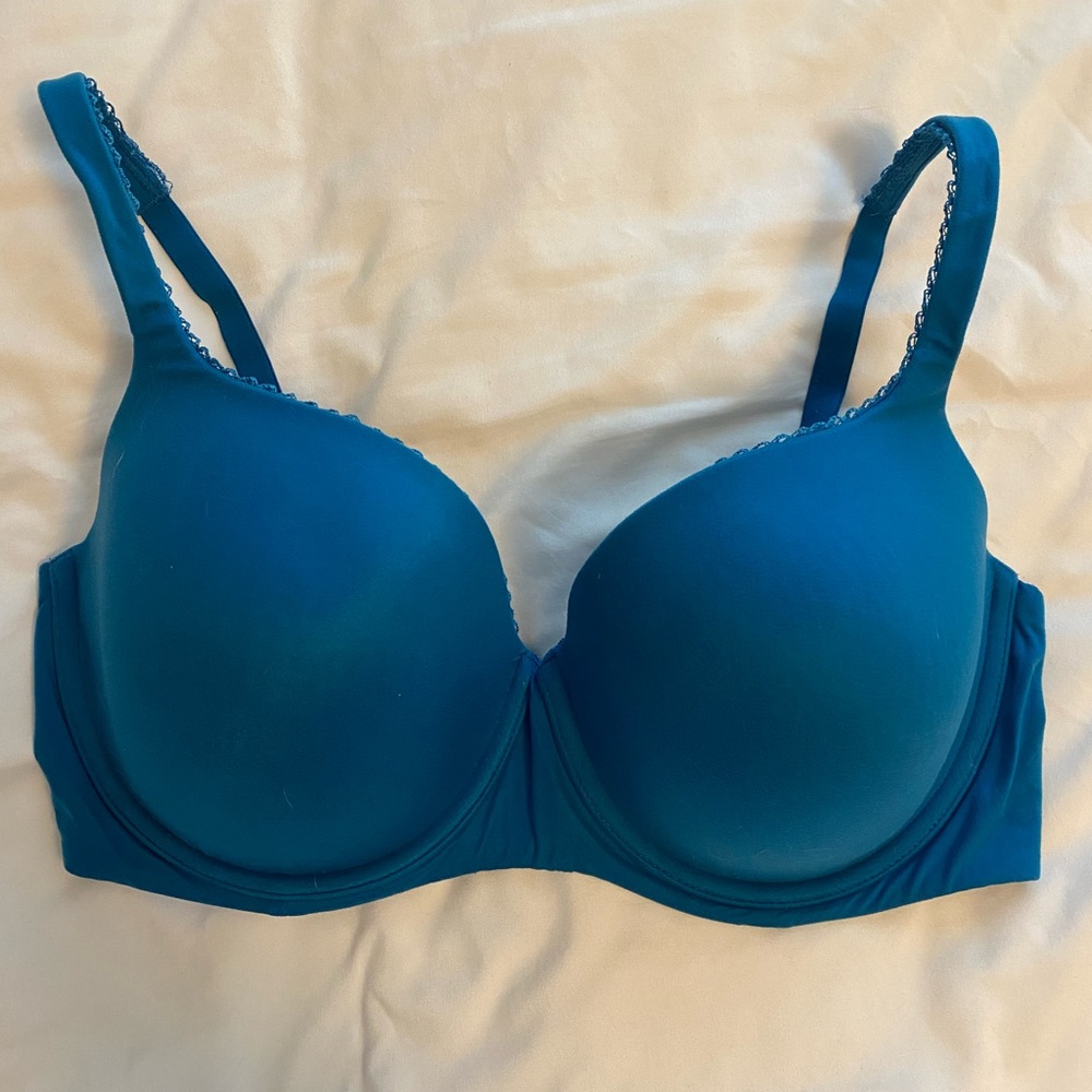 Body by Victoria Secret Bra